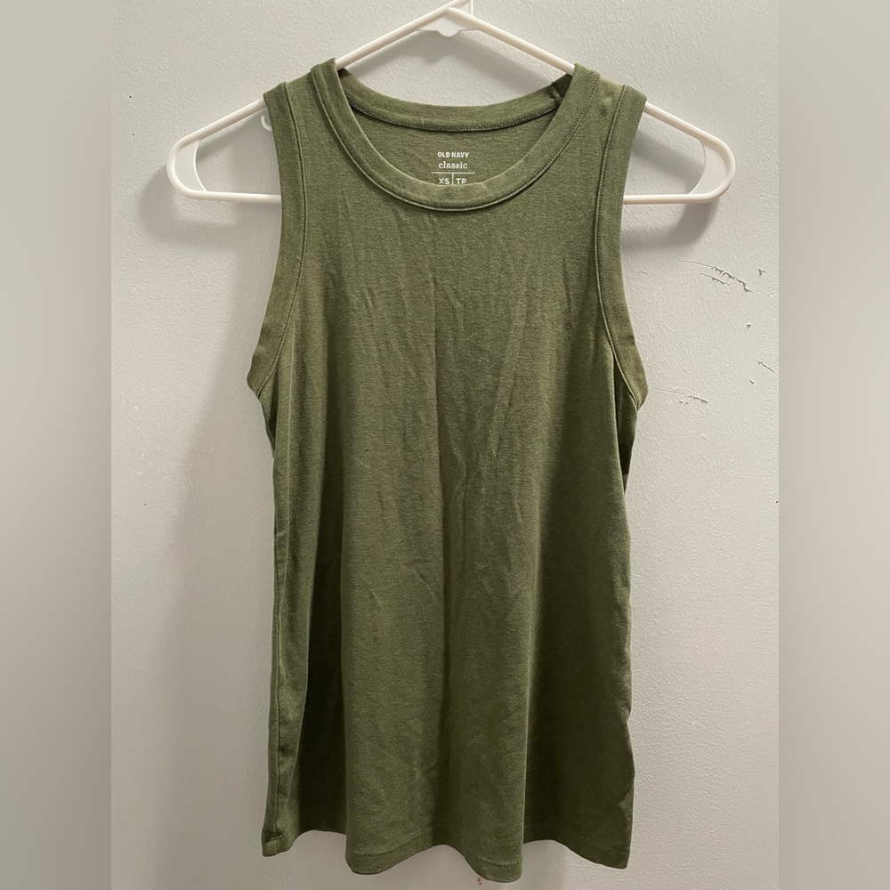 💥💥 OLD NAVY army green tank top 💥💥